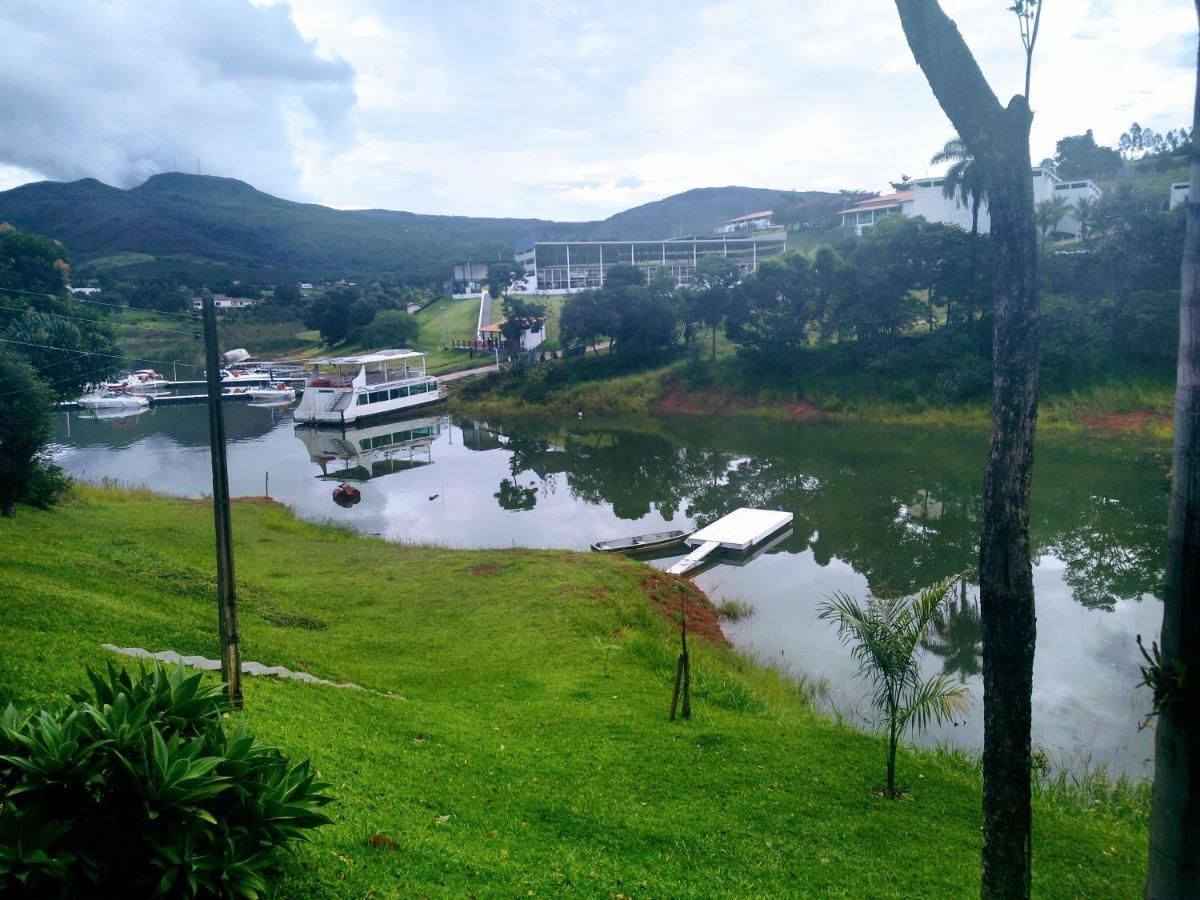 Chacara Gazotti Beira Lago Capitólio Buitenkant foto